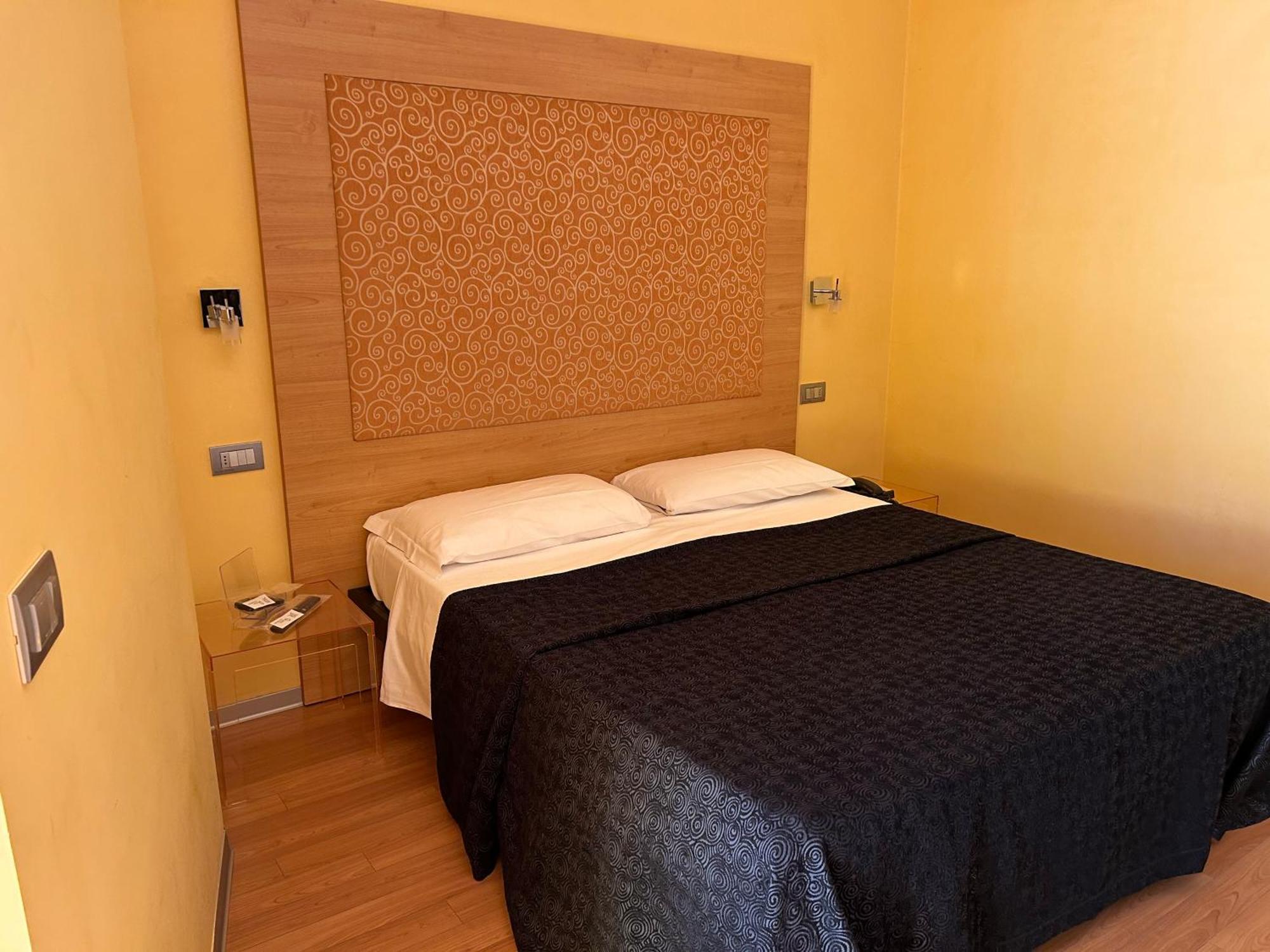Hotel Perla - The Storyhoteller Riccione Extérieur photo