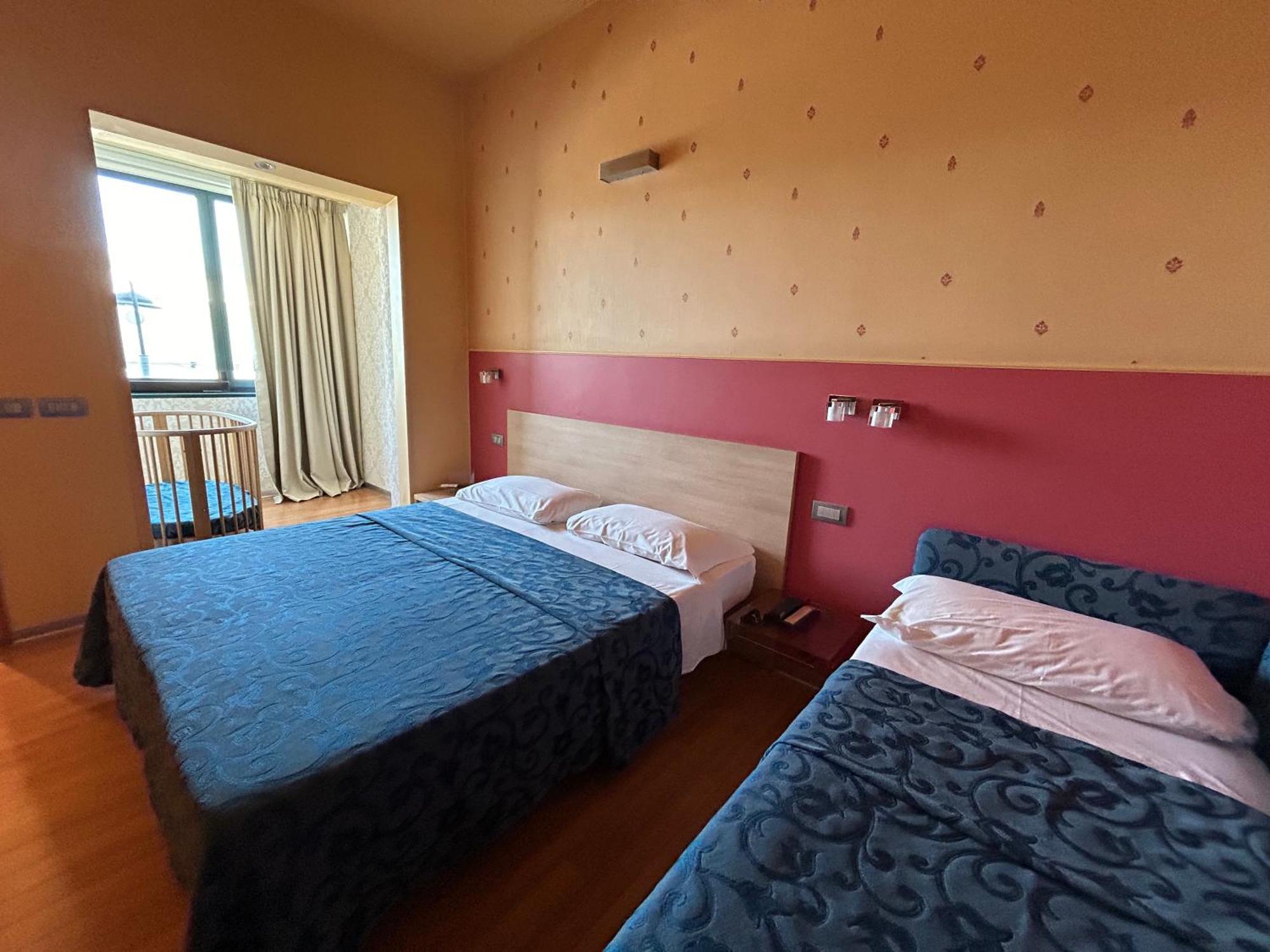 Hotel Perla - The Storyhoteller Riccione Extérieur photo
